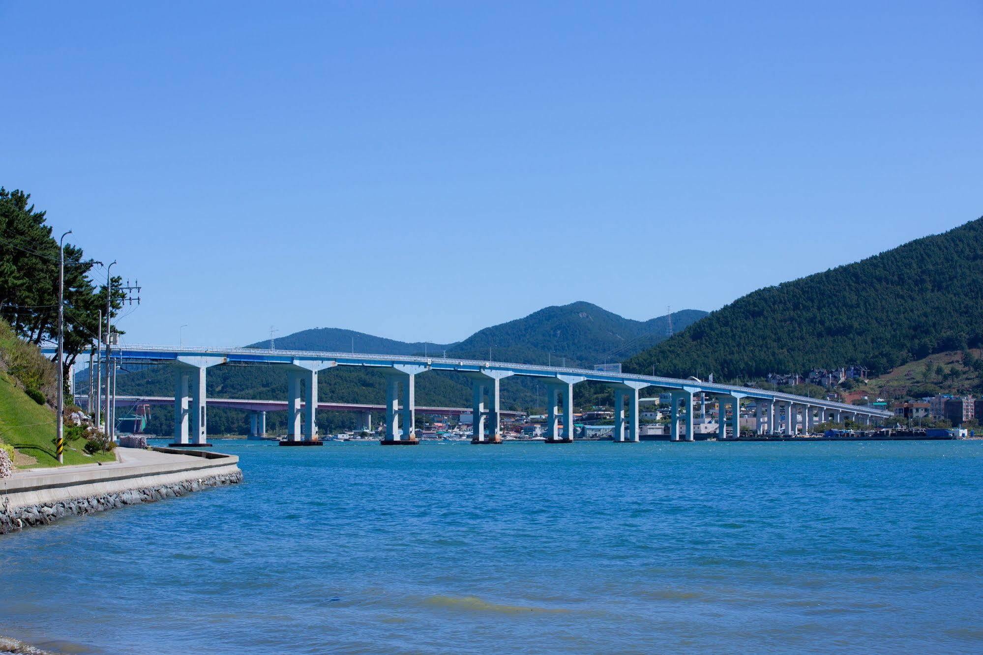 Hyacinth Pension Tongyeong Exterior photo